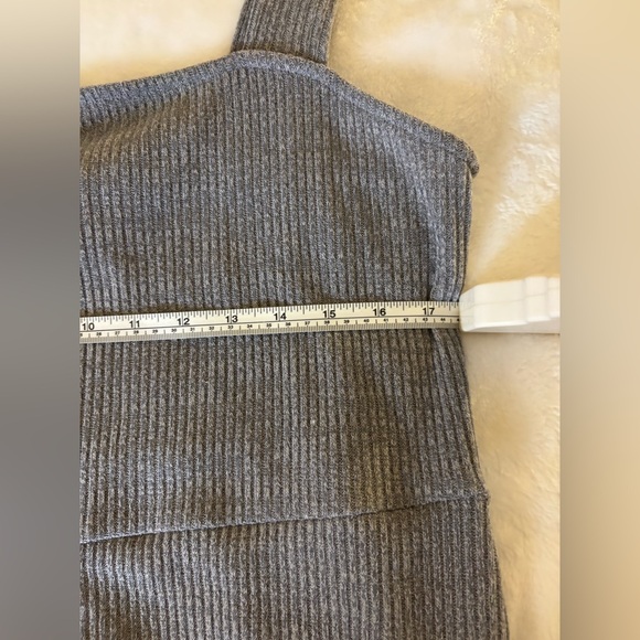 Wild Fable Women’s Gray One Piece Jumper L NWT - Picture 4 of 6